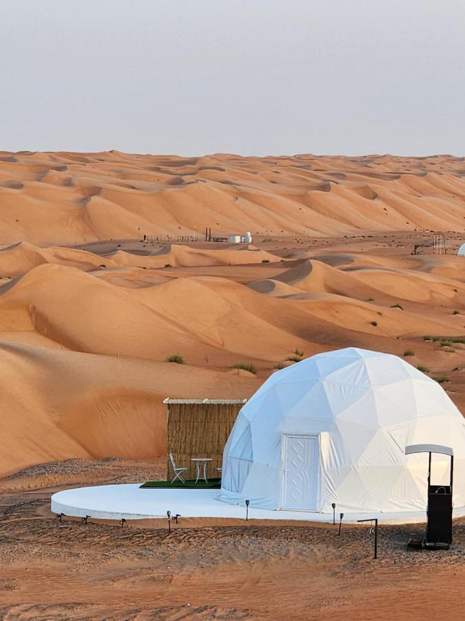 Bubbles Domes Private Cmp Kemp
