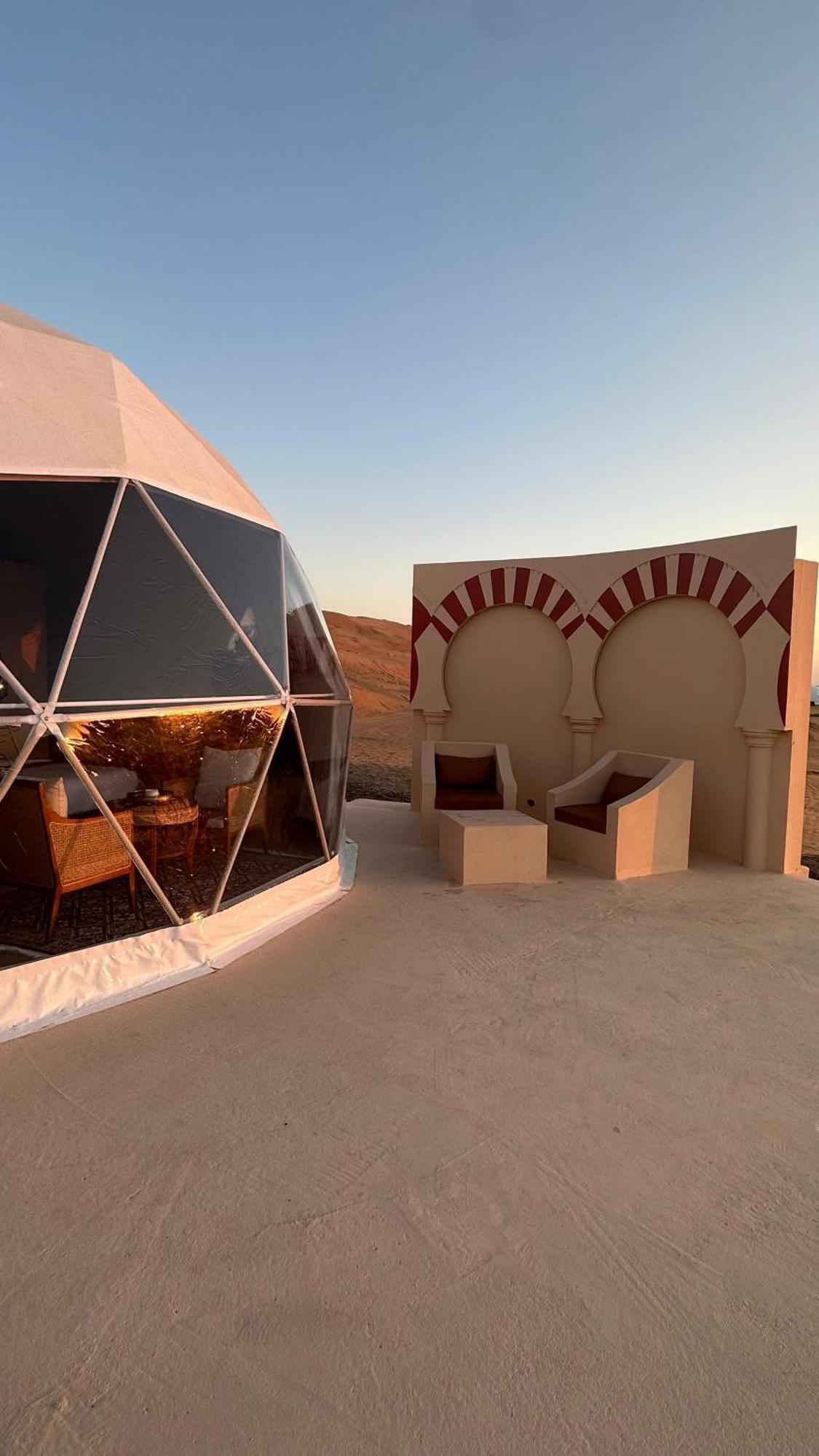 Bubbles Domes Private Cmp Kemp