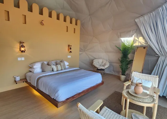 Bubbles Domes Private Cmp