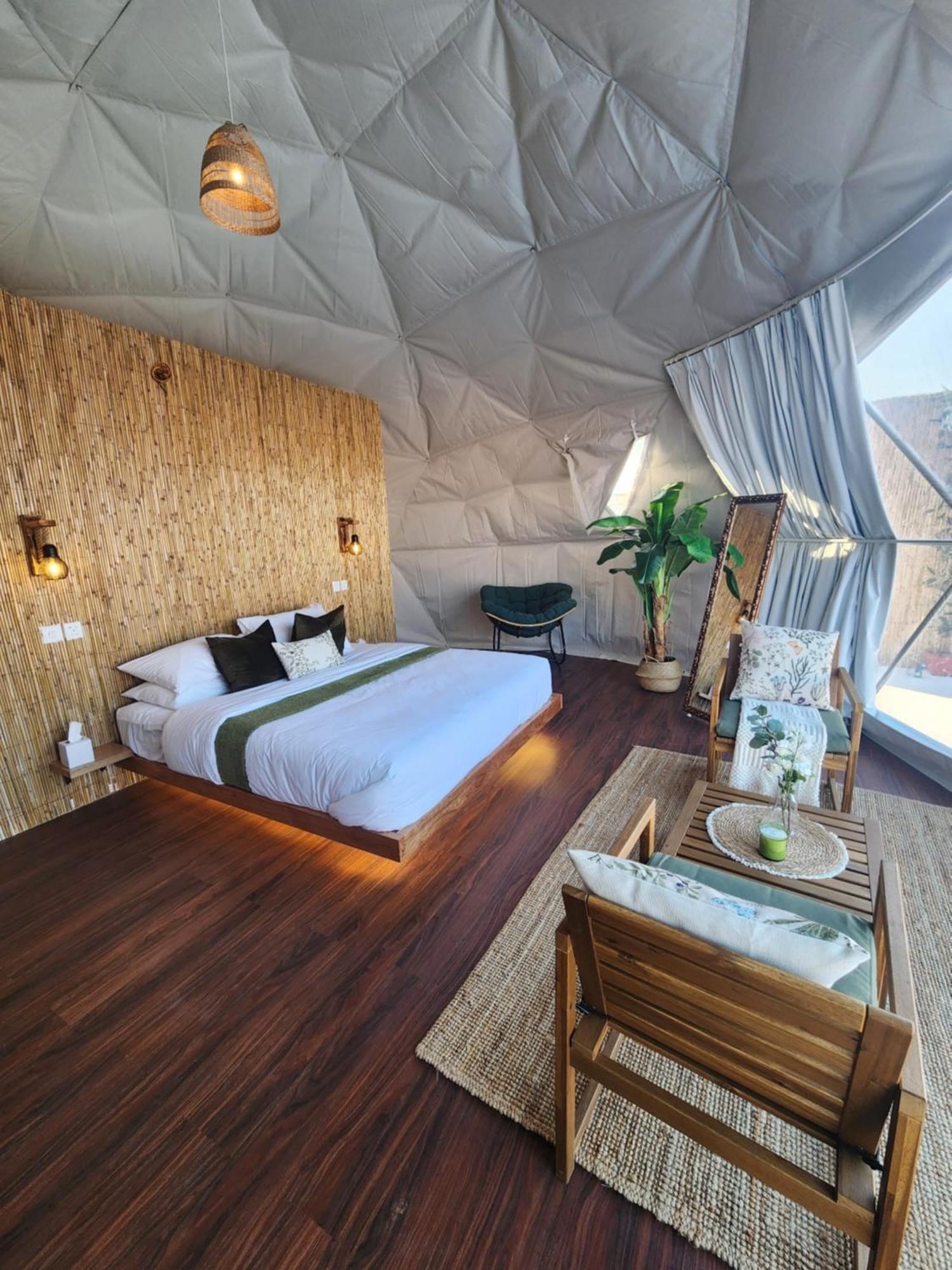 Bubbles Domes Private Cmp * Al Wasil