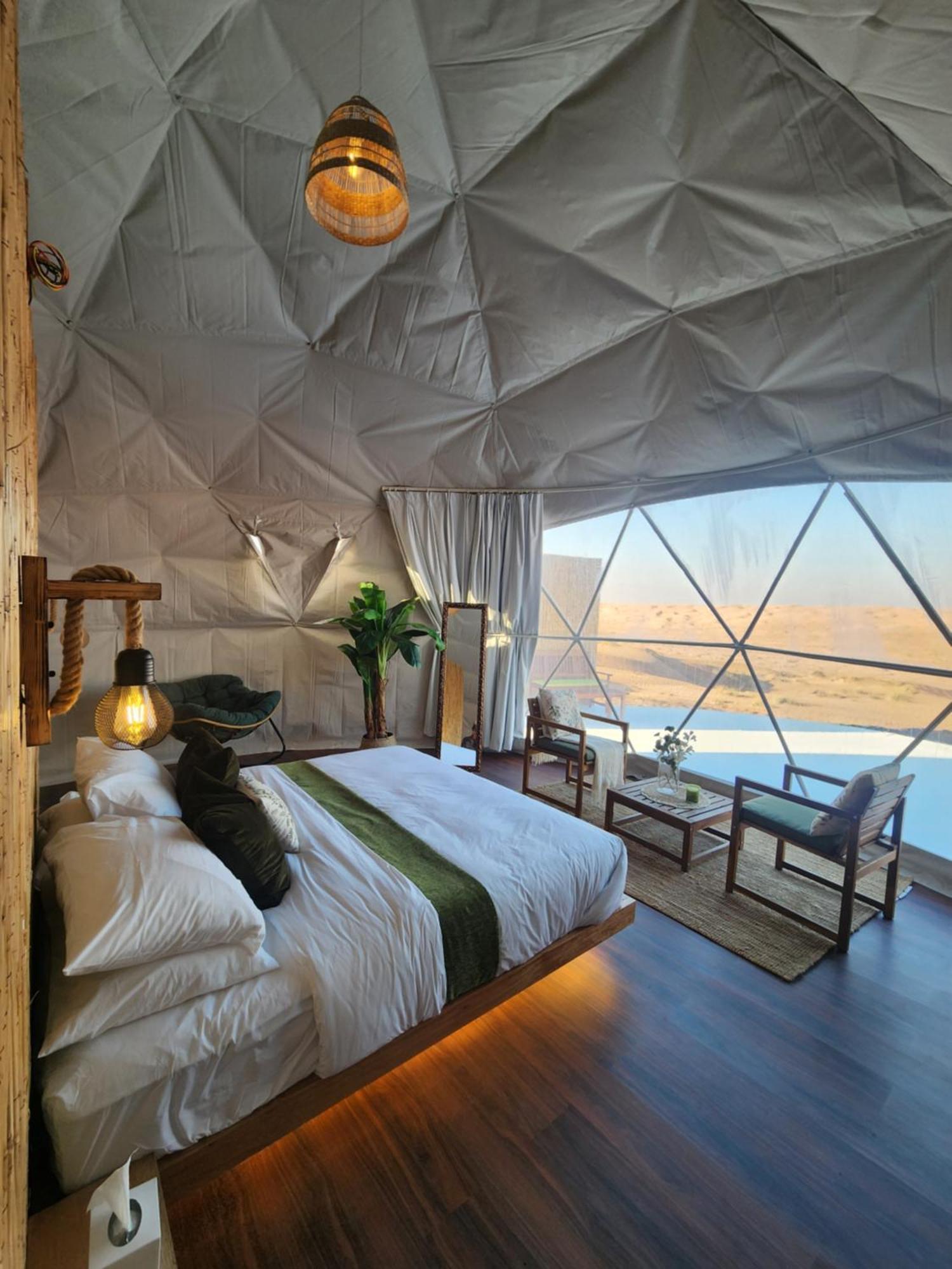Bubbles Domes Private Cmp Al Wasil